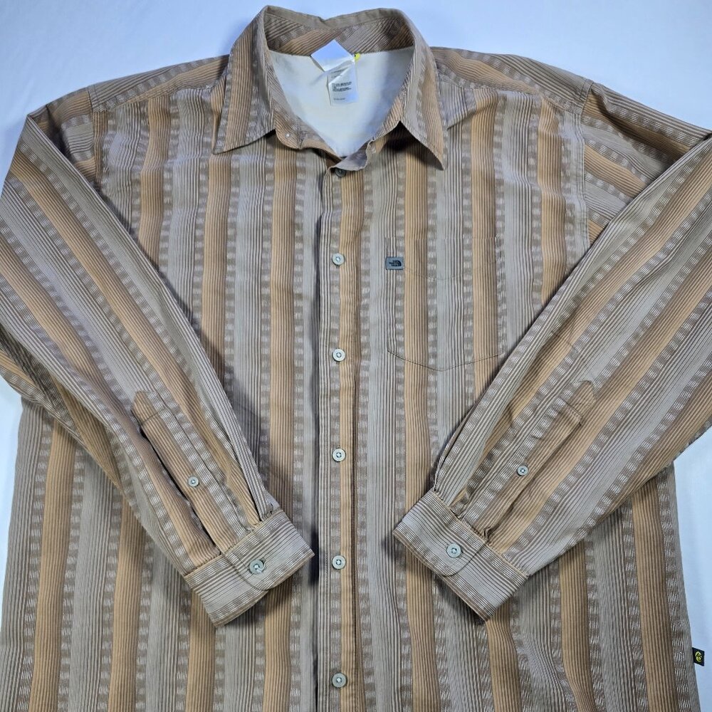 The North Face NS Series Men’s Striped 100% Cotton Button‑Up Shirt – Size L